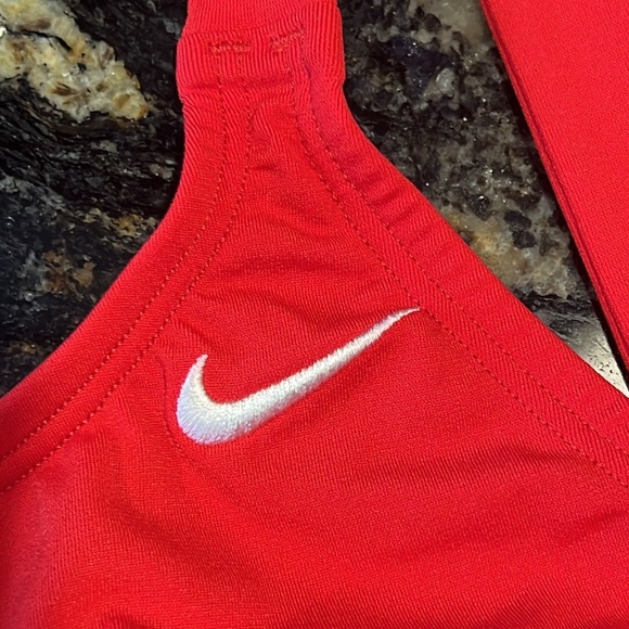 Nike Fastback Nessa One Piece - Picture 10 of 11
